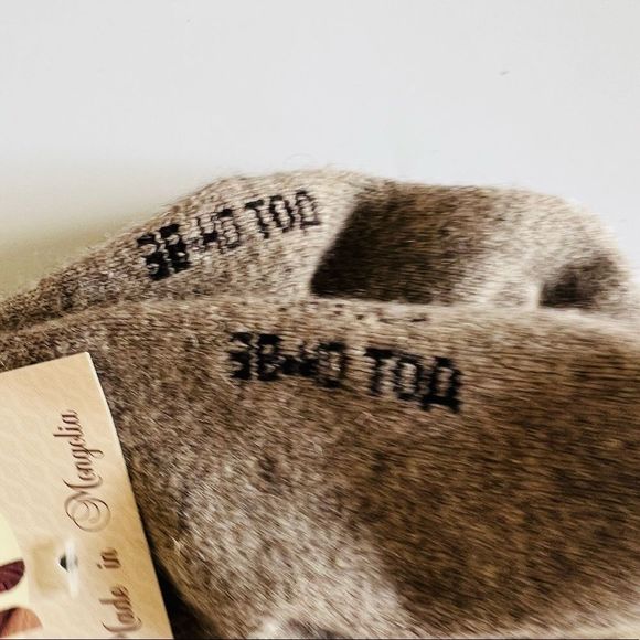 100% Sheep Wool Socks - Picture 4 of 5